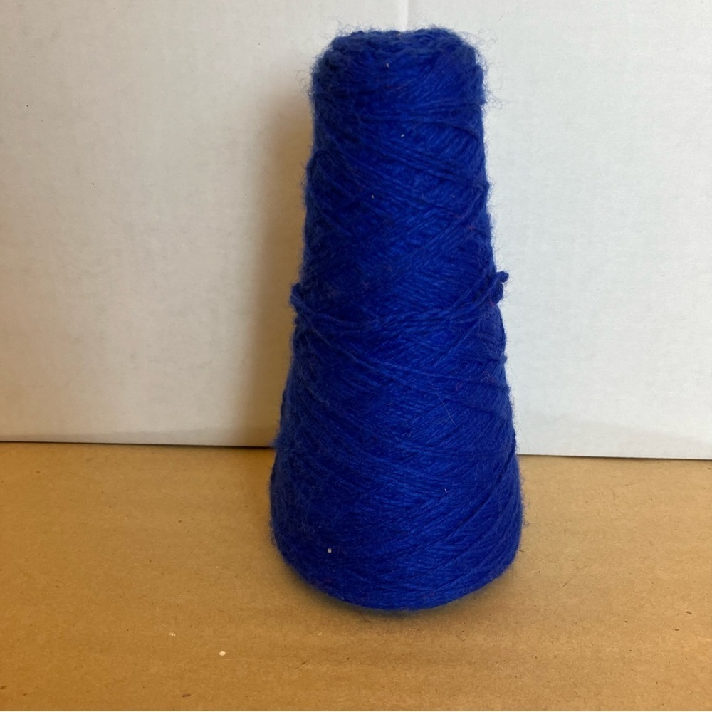 Phoenix Dye Works 2/8 Orlon Weaving Knitting Craft Yarn Skipper Blue 4.5oz